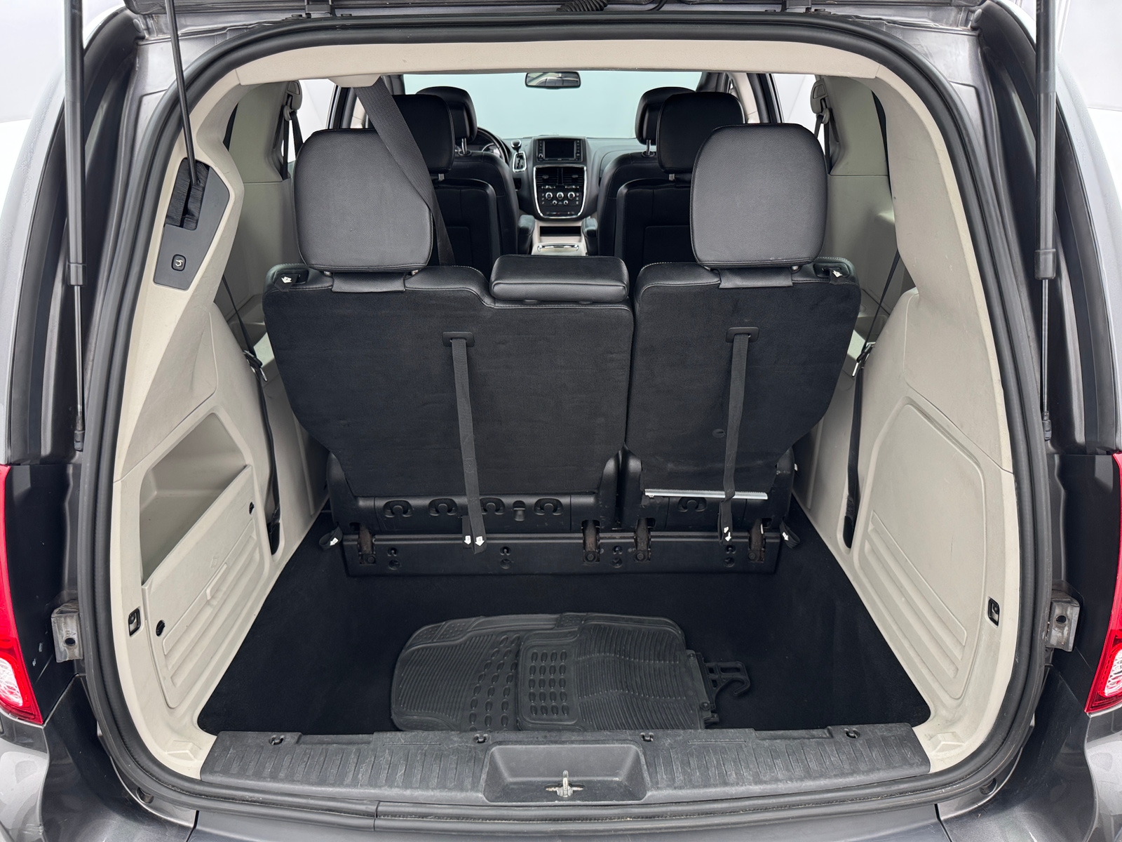 Thumbnail: 2019 Dodge Grand Caravan - 7