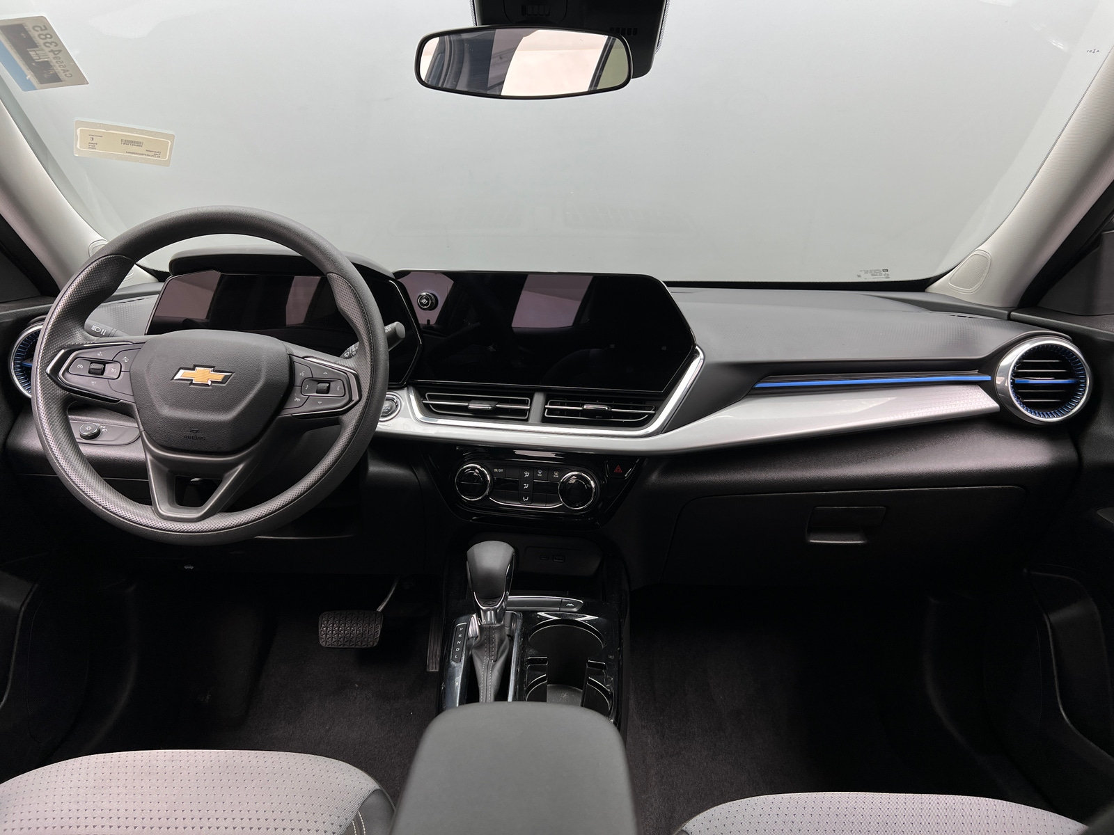 Thumbnail: 2025 Chevrolet Trax - 3