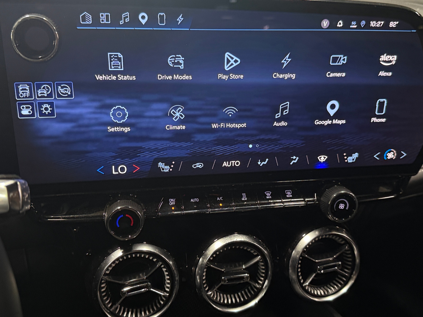 Thumbnail: 2024 Chevrolet Blazer EV - 4