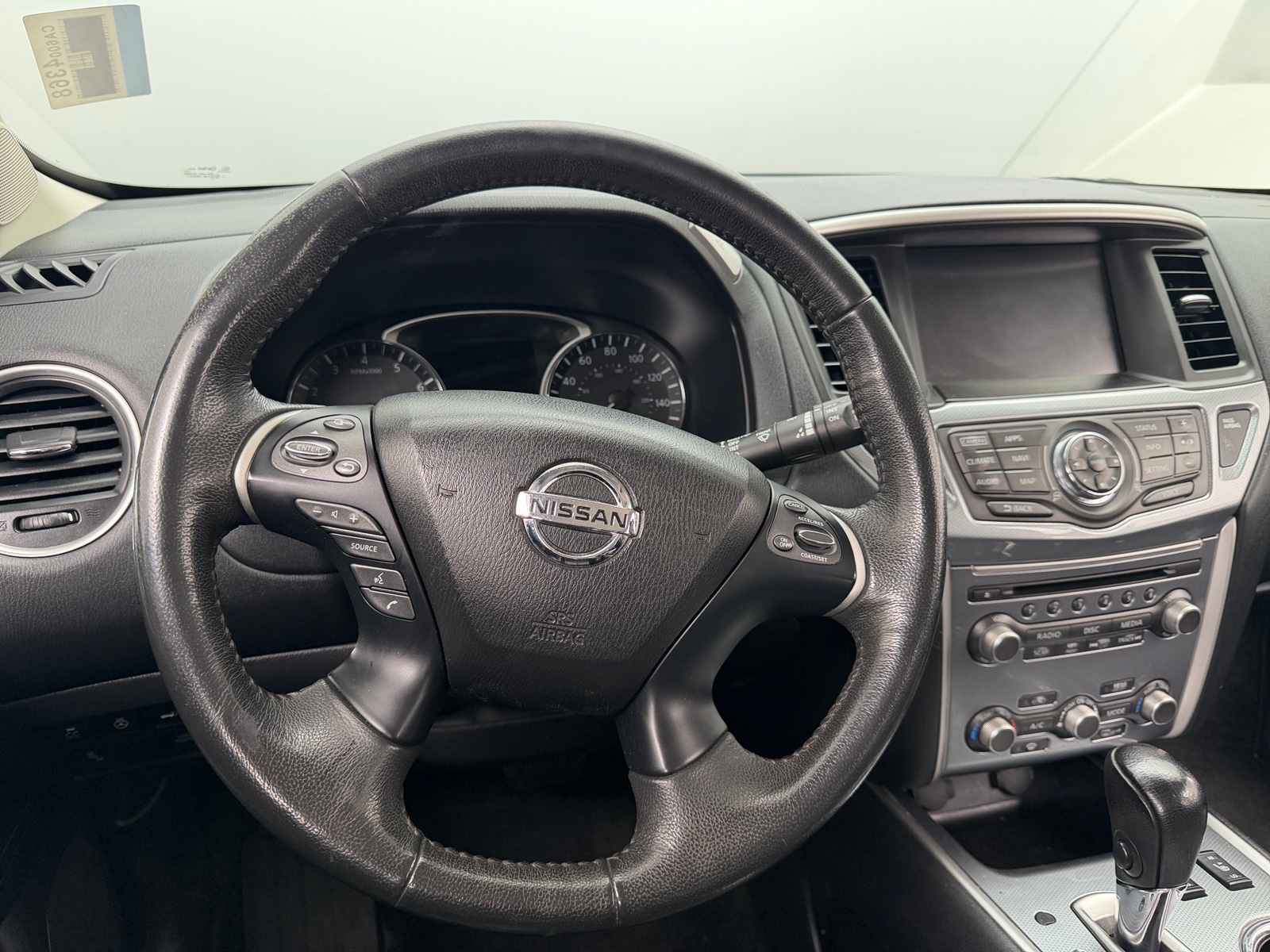 Thumbnail: 2017 Nissan Pathfinder - 4