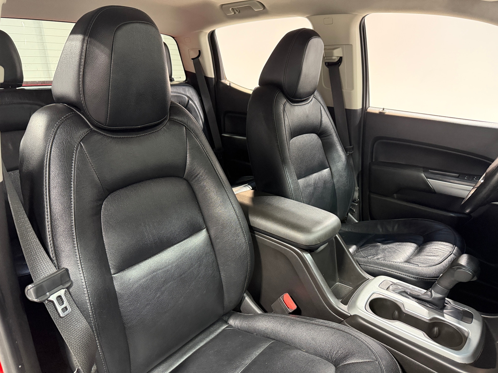 Thumbnail: 2015 Chevrolet Colorado - 2