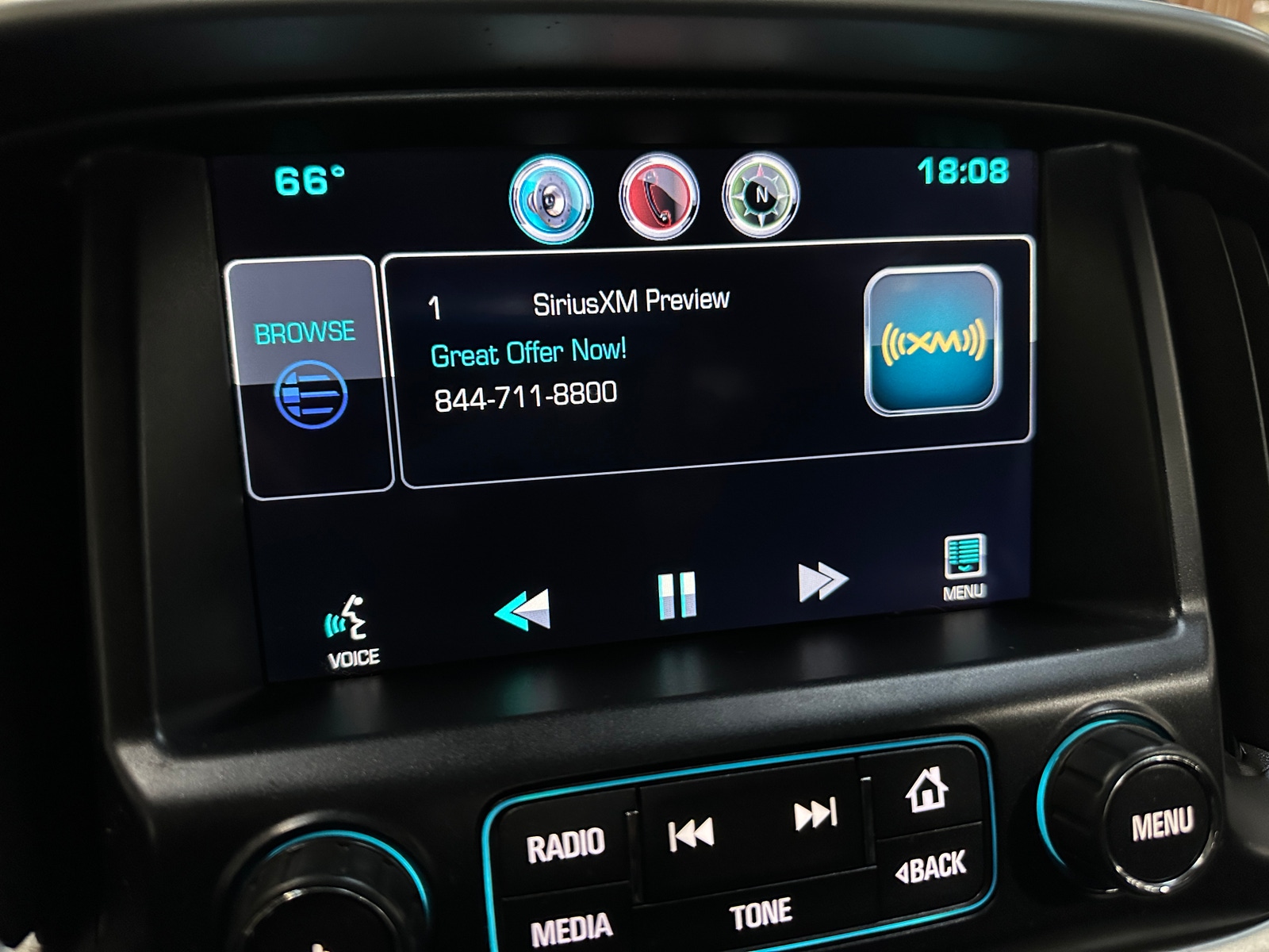 Thumbnail: 2015 Chevrolet Colorado - 4