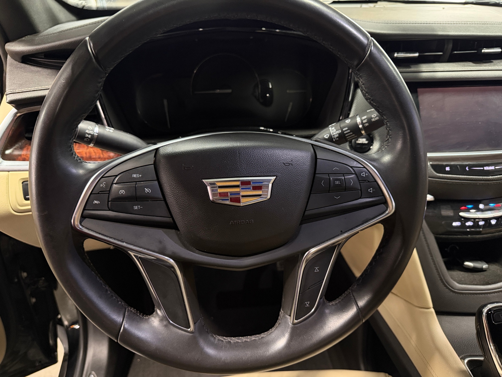 Thumbnail: 2018 Cadillac XT5 - 4