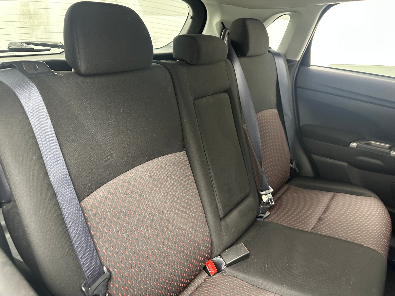 Thumbnail: 2018 Mitsubishi Outlander Sport - 6
