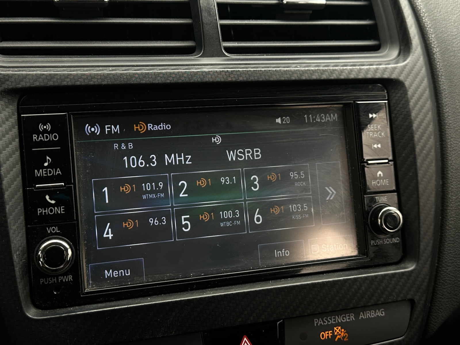 Thumbnail: 2018 Mitsubishi Outlander Sport - 4