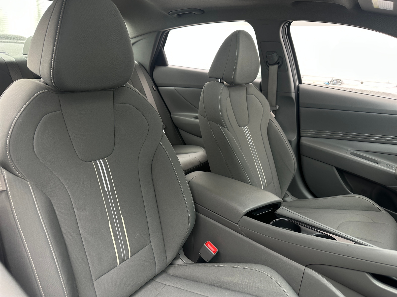 Thumbnail: 2024 Hyundai Elantra - 2