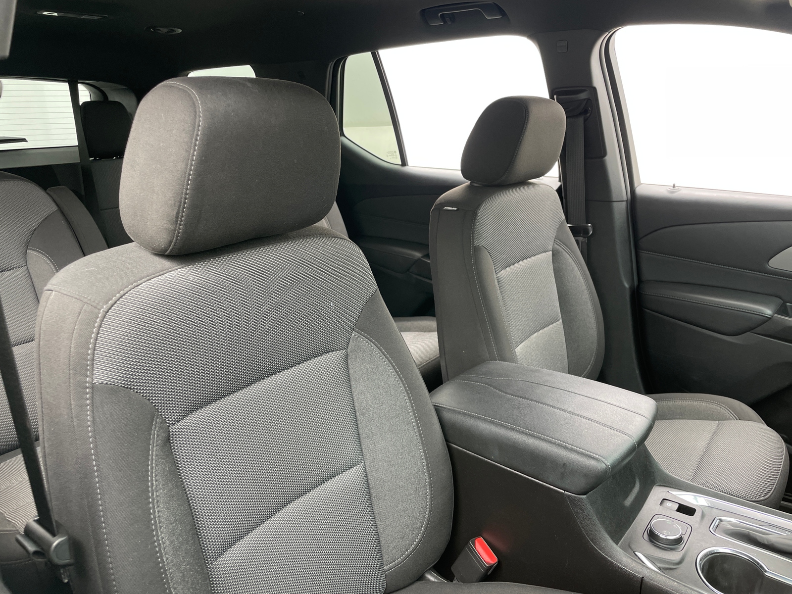Thumbnail: 2022 Chevrolet Traverse - 2