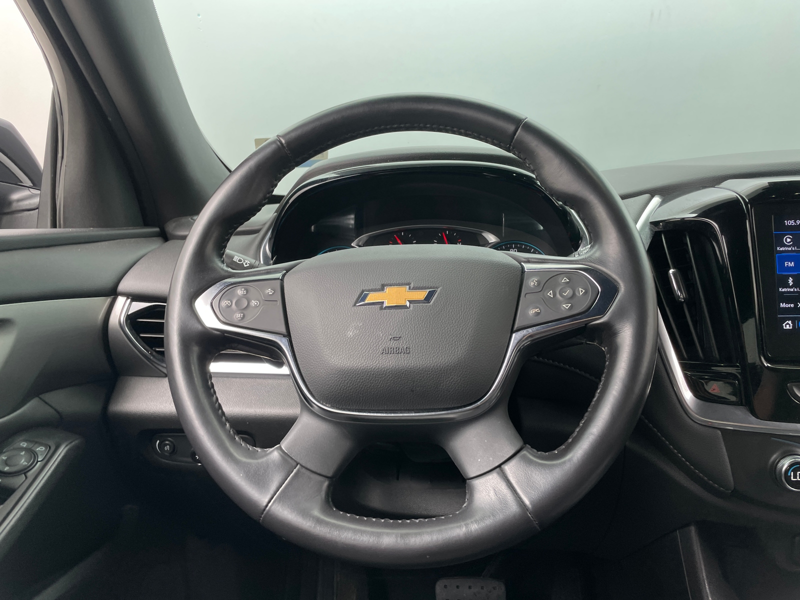 Thumbnail: 2022 Chevrolet Traverse - 5
