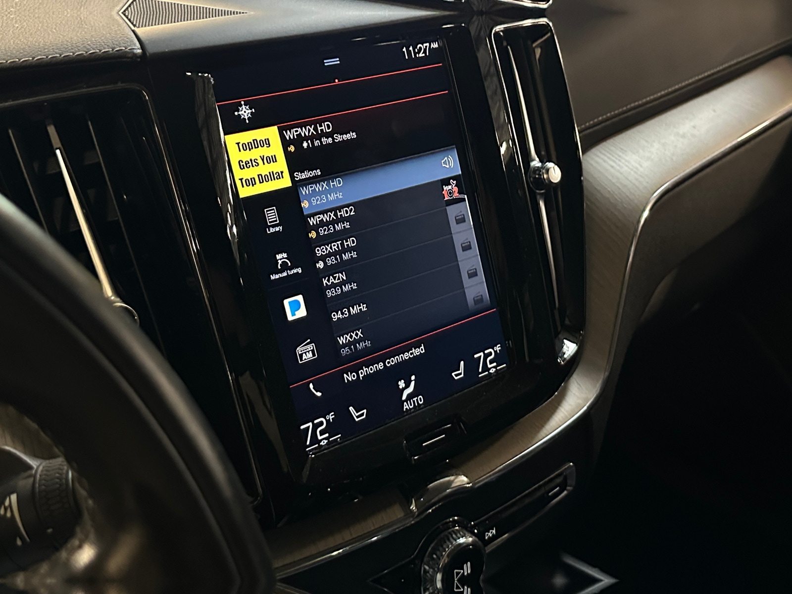 Thumbnail: 2018 Volvo XC60 - 3