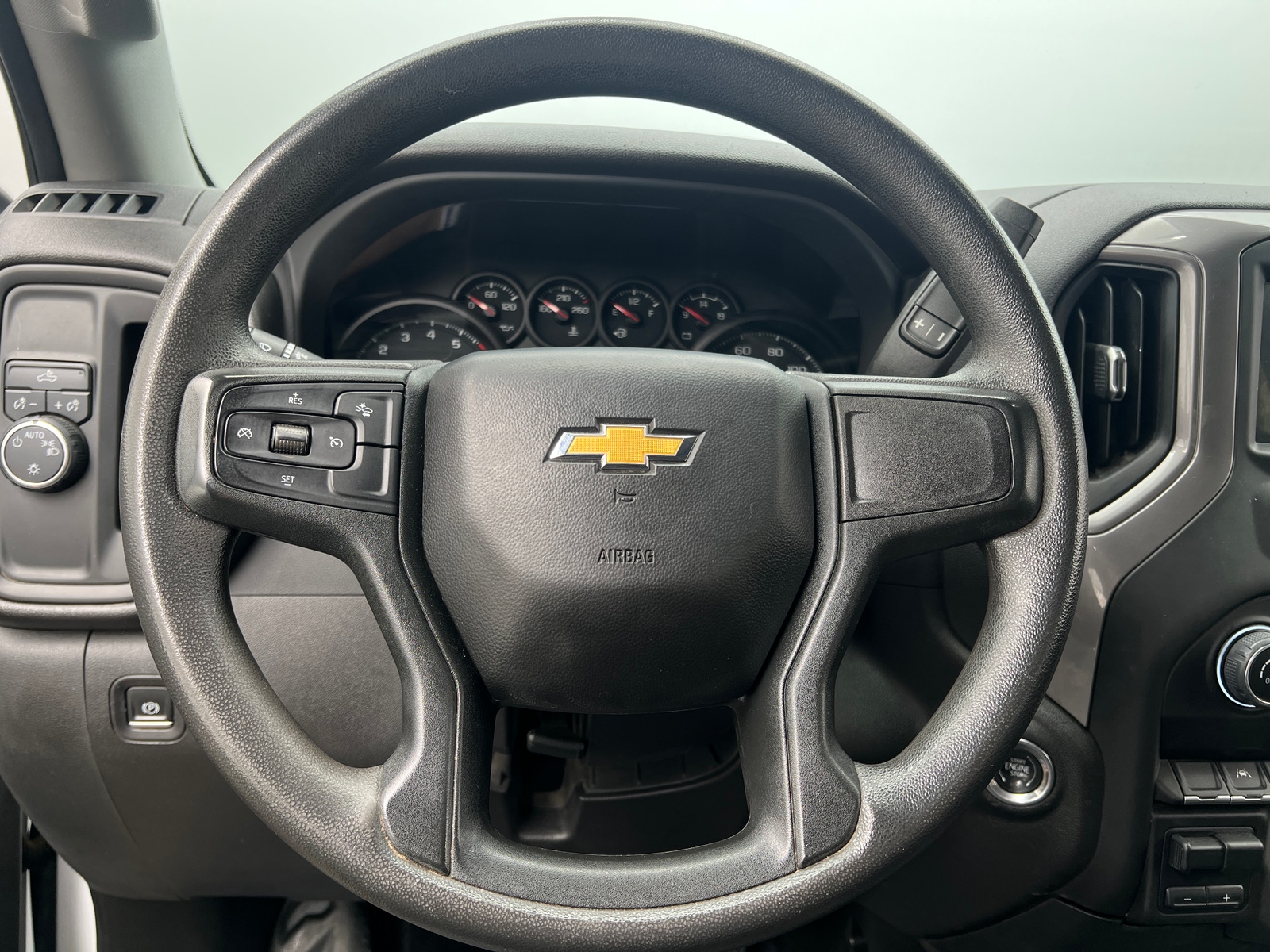 Thumbnail: 2023 Chevrolet Silverado 1500 - 5