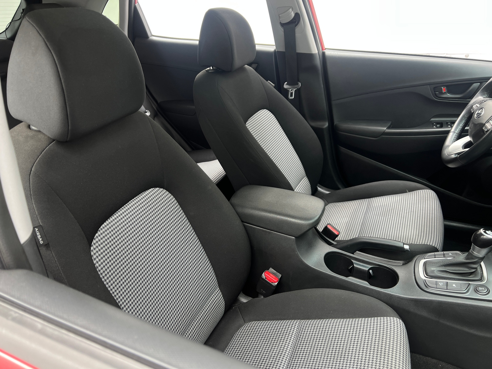 Thumbnail: 2021 Hyundai Kona - 2