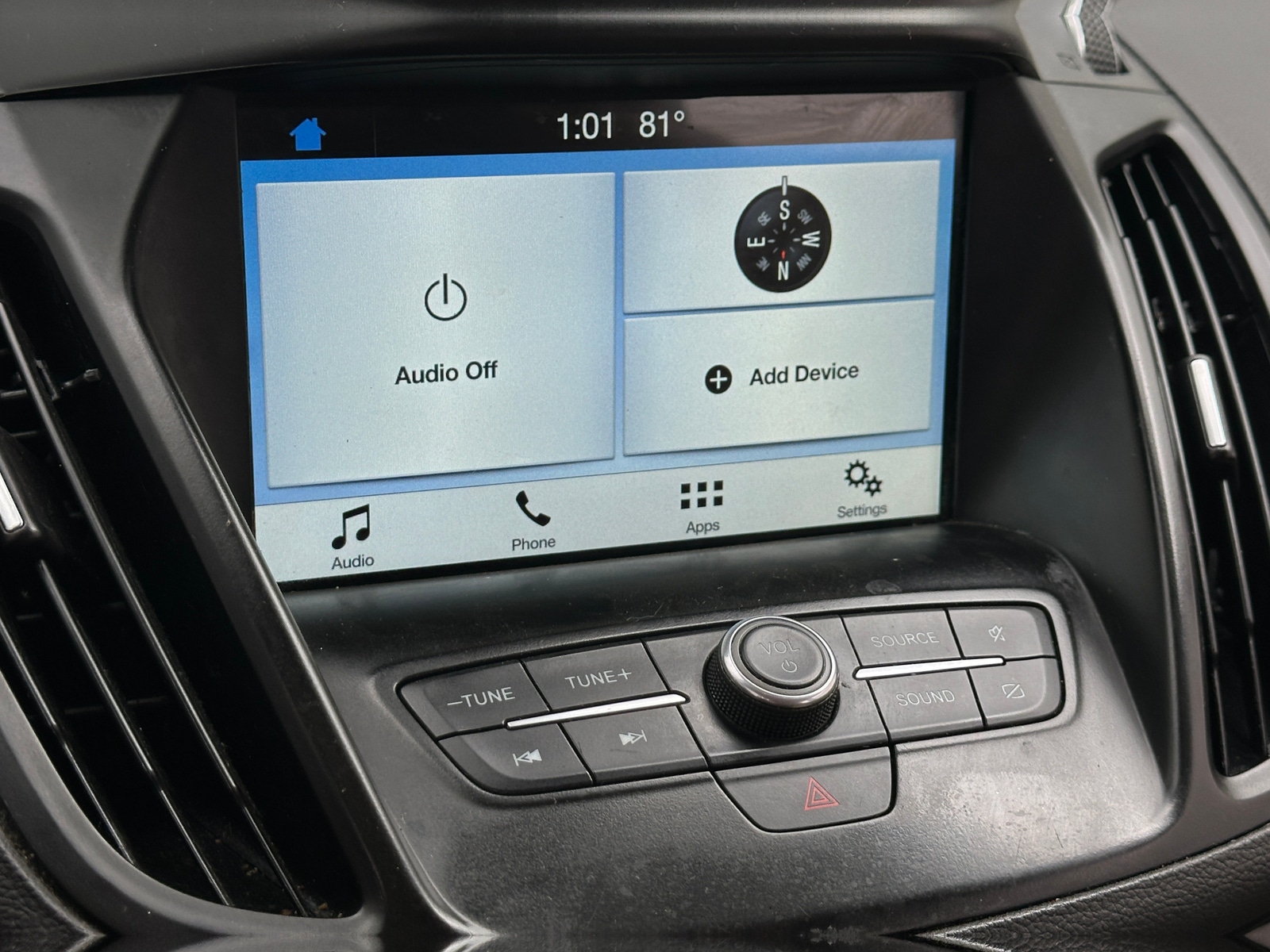 Thumbnail: 2019 Ford Escape - 4