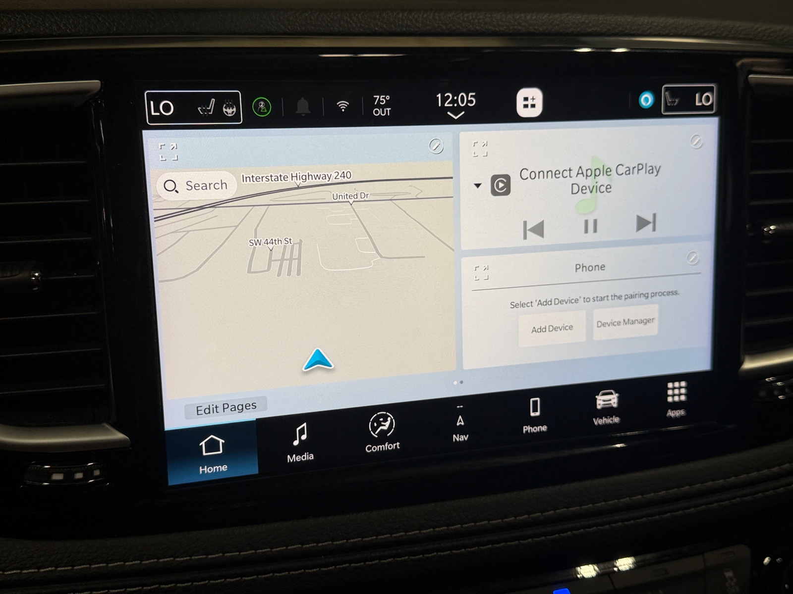 Thumbnail: 2026 Chrysler Pacifica - 3