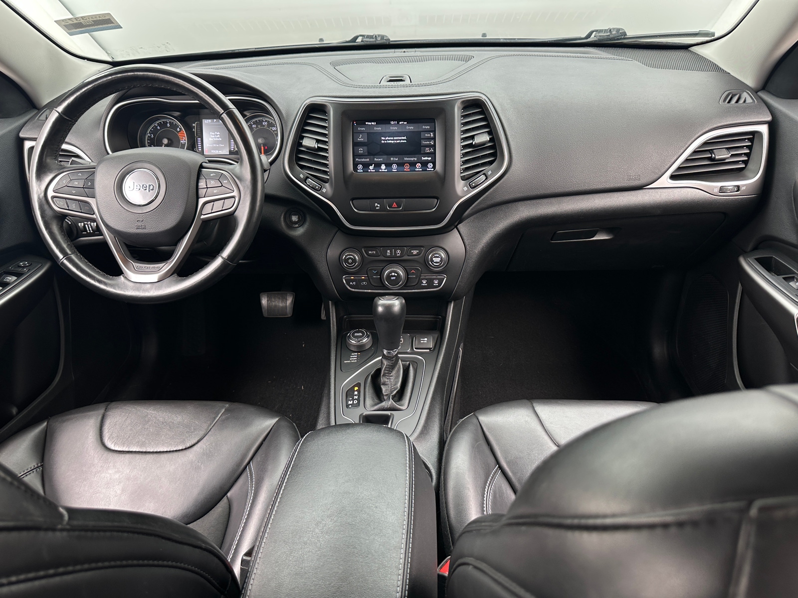 Thumbnail: 2019 Jeep Cherokee - 3