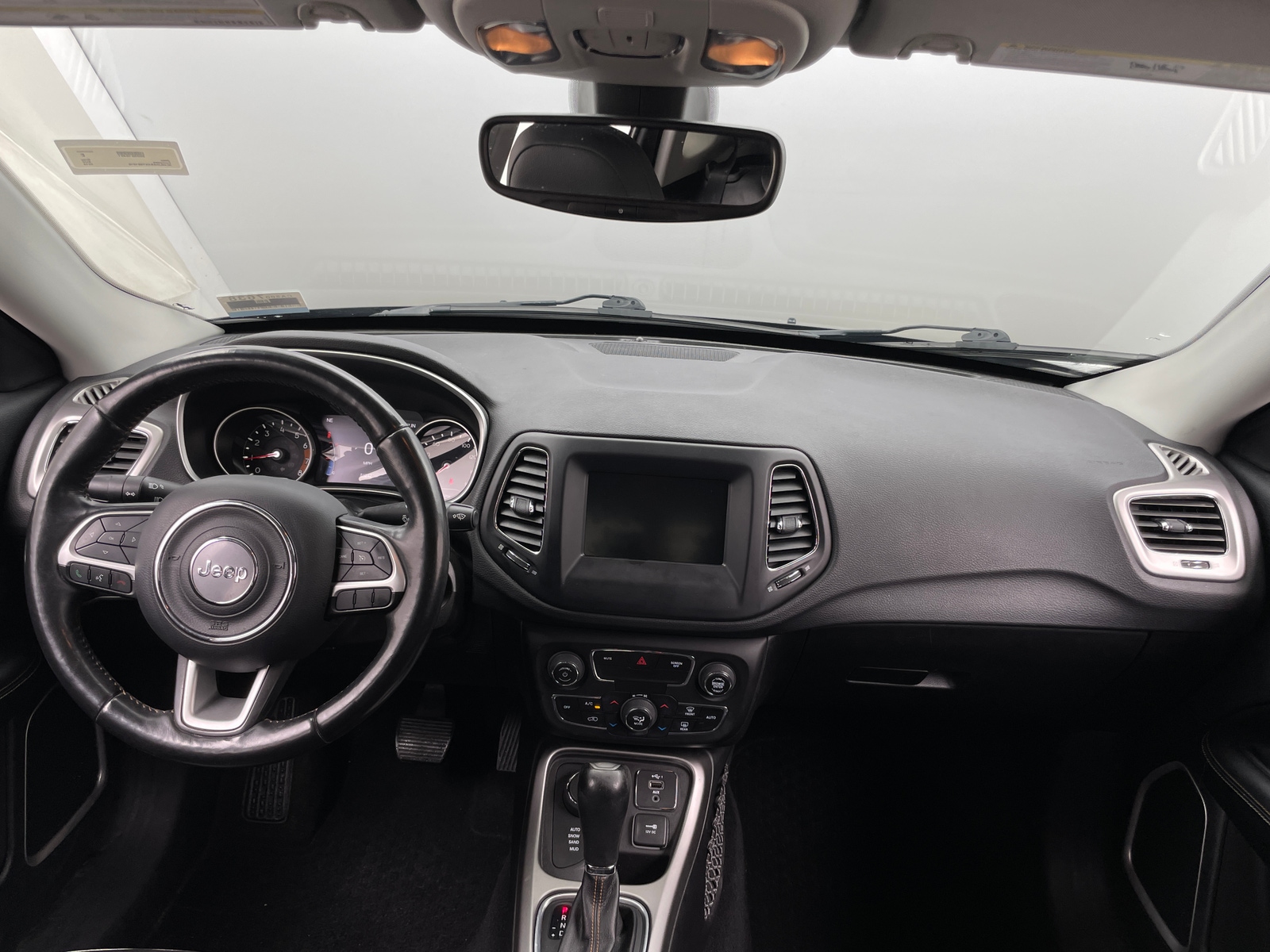 Thumbnail: 2019 Jeep Compass - 3