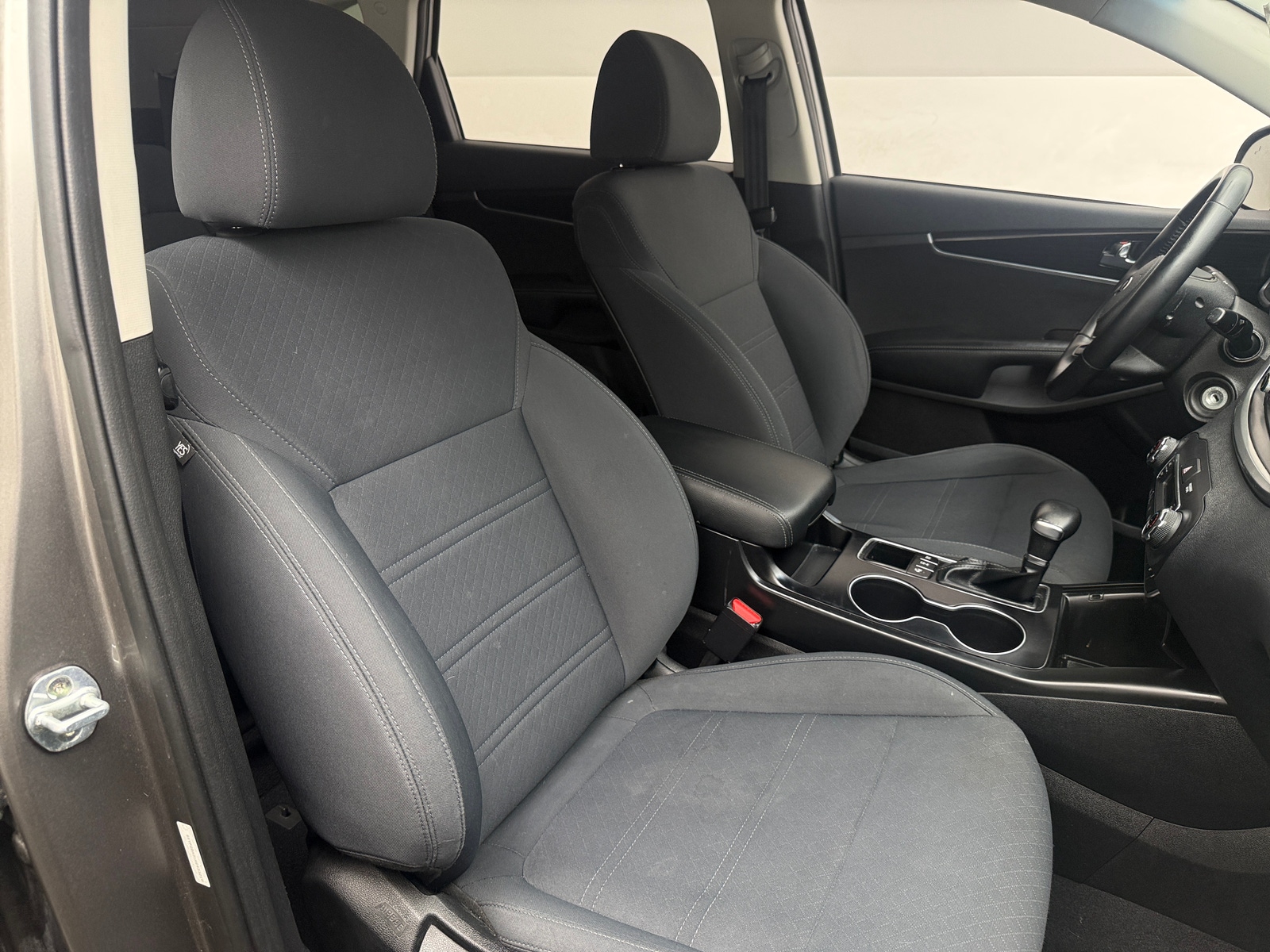 Thumbnail: 2019 Kia Sorento - 2