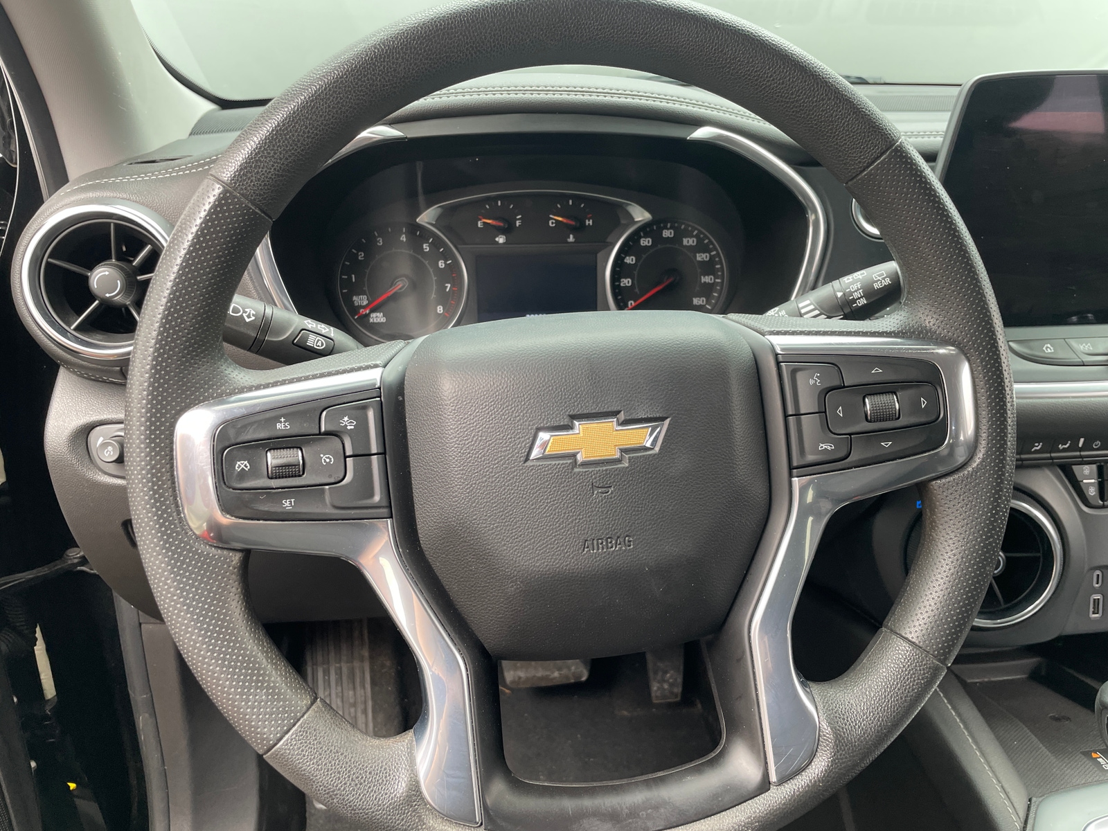 Thumbnail: 2023 Chevrolet Blazer - 5
