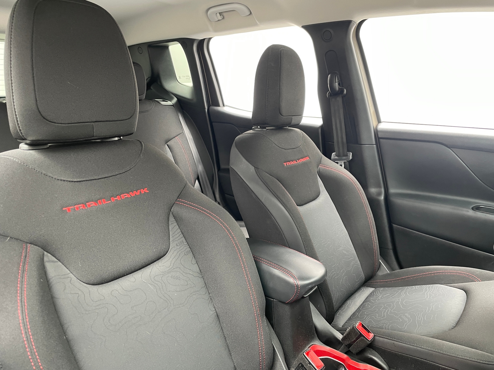 Thumbnail: 2015 Jeep Renegade - 2