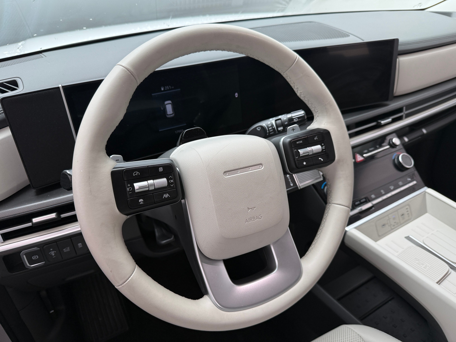 Thumbnail: 2026 Hyundai Santa Fe - 4