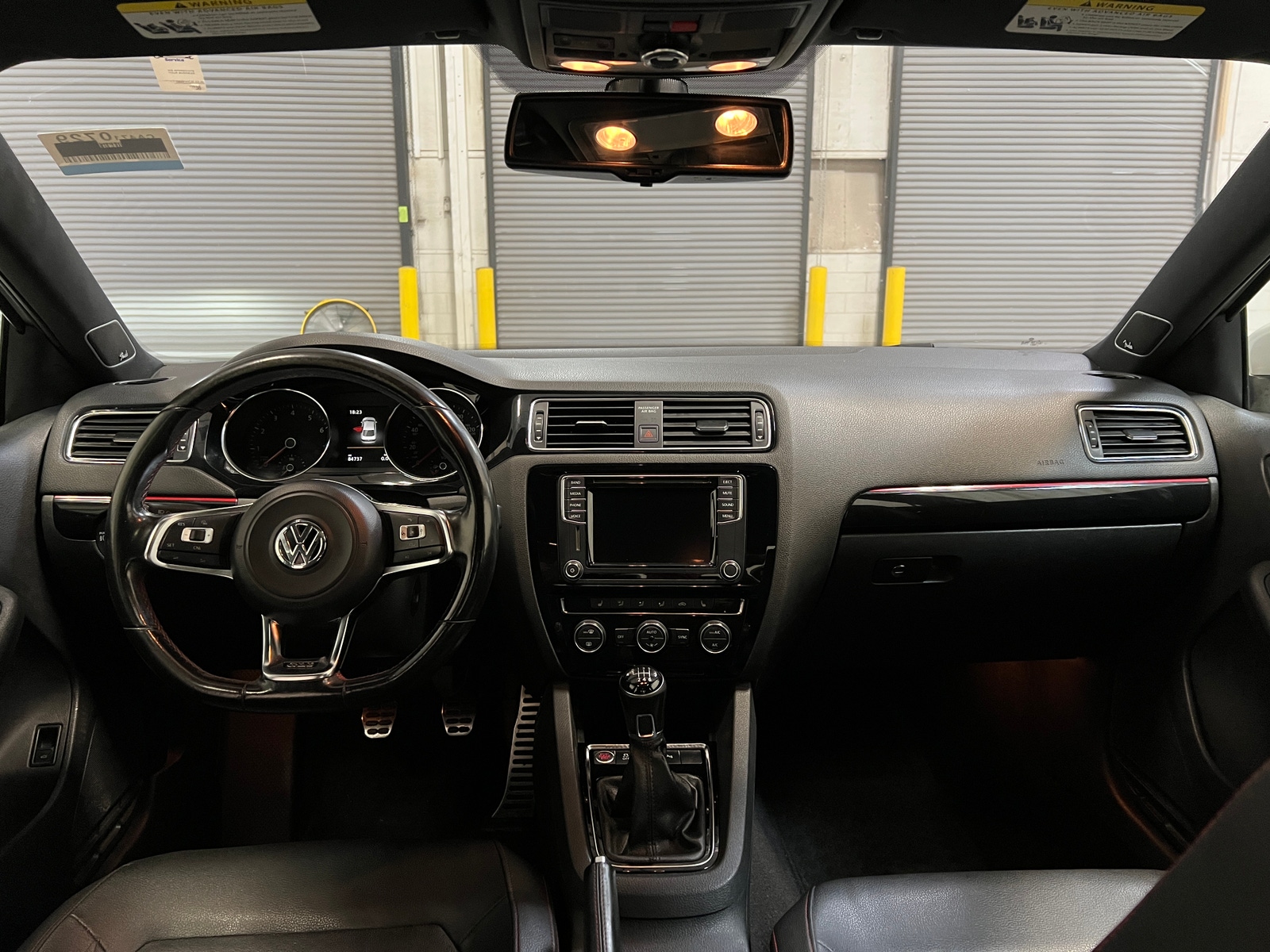 Thumbnail: 2016 Volkswagen Jetta - 3