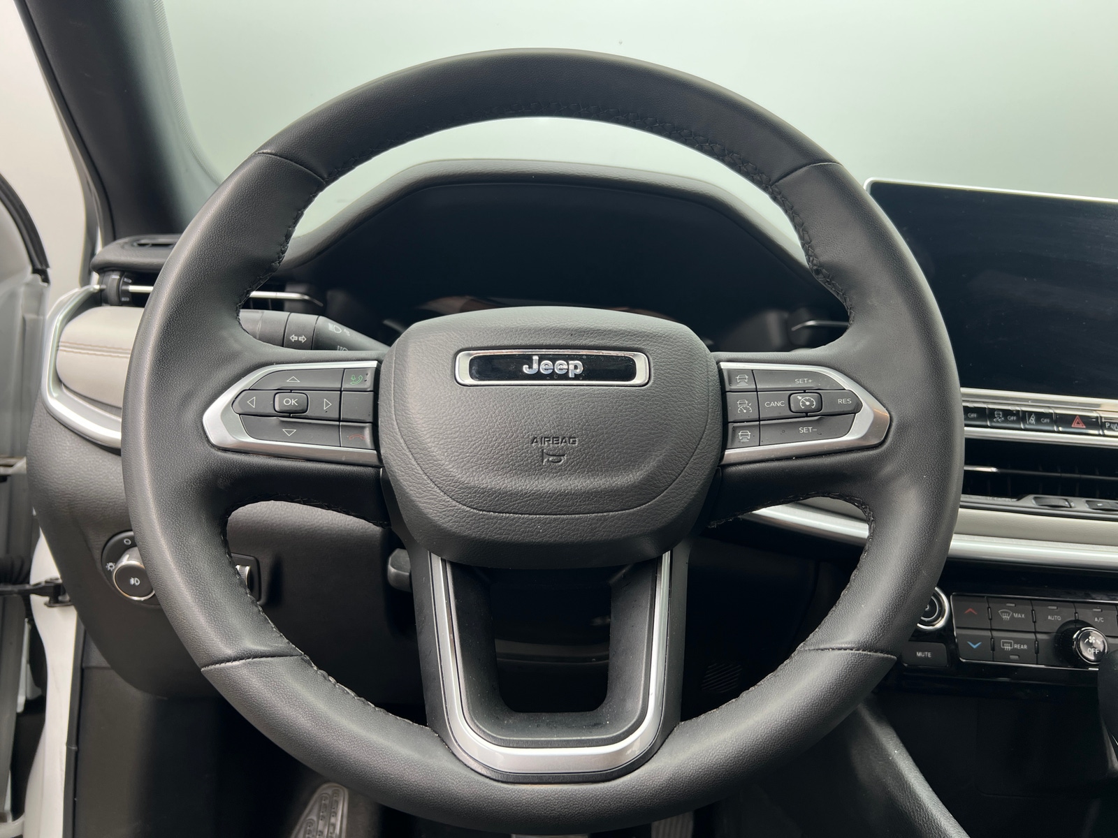 Thumbnail: 2025 Jeep Compass - 4
