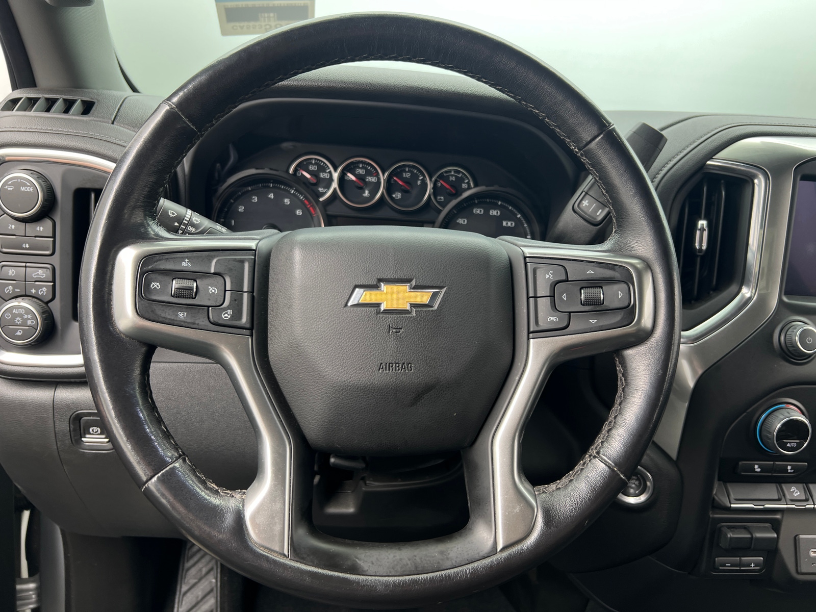 Thumbnail: 2022 Chevrolet Silverado 2500 - 5