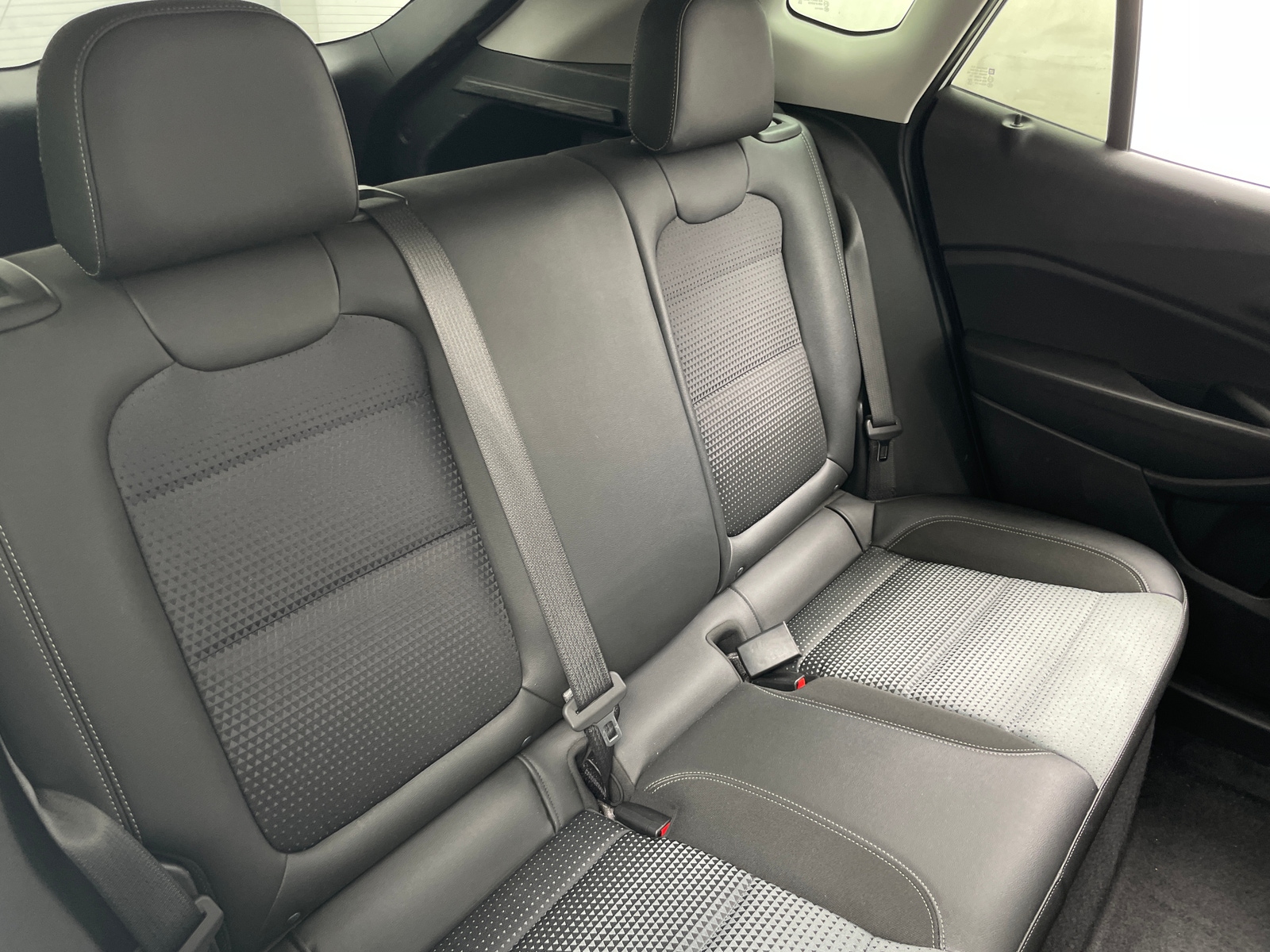 Thumbnail: 2025 Chevrolet Trax - 6