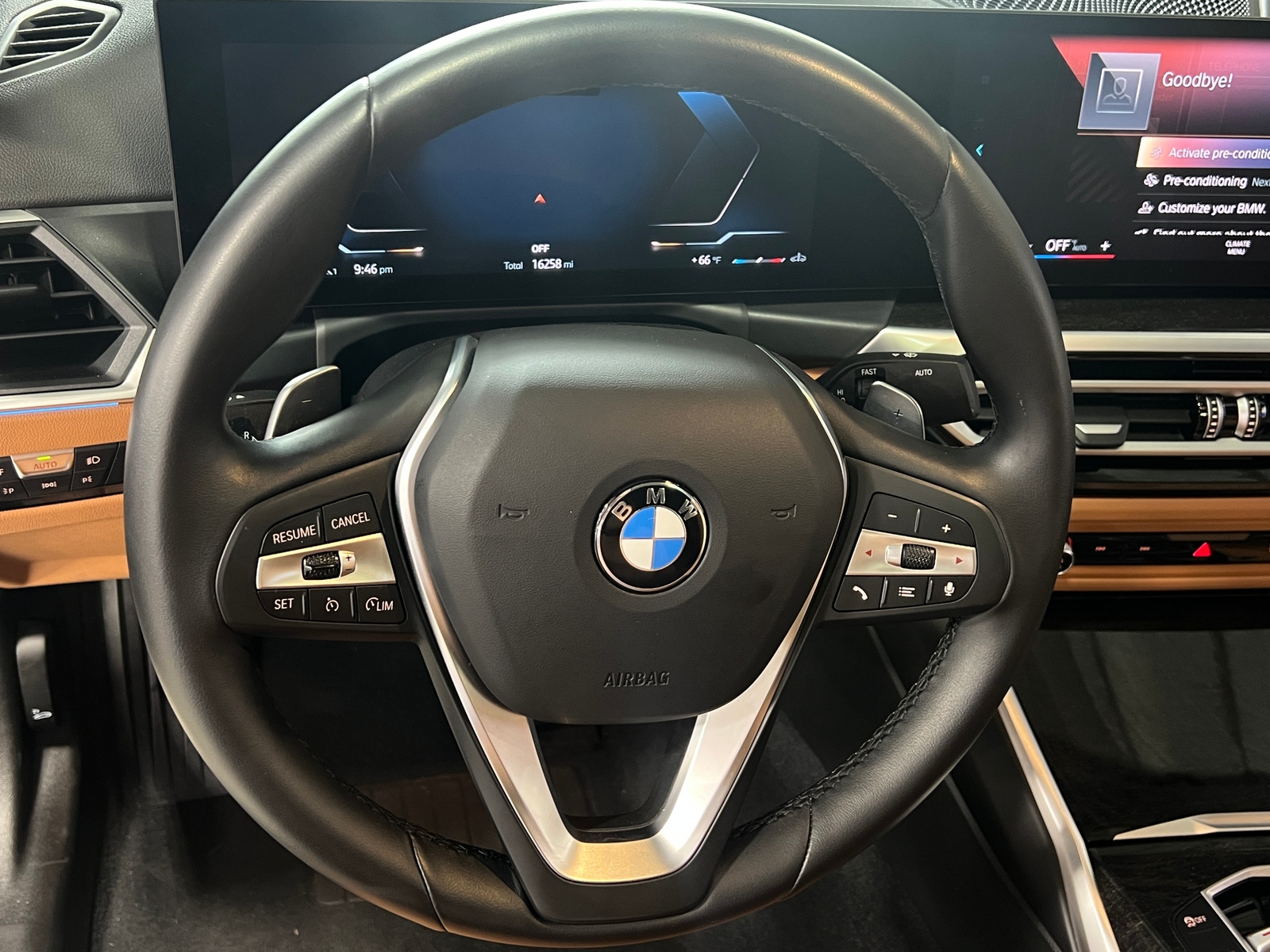 Thumbnail: 2024 BMW 3 Series - 4
