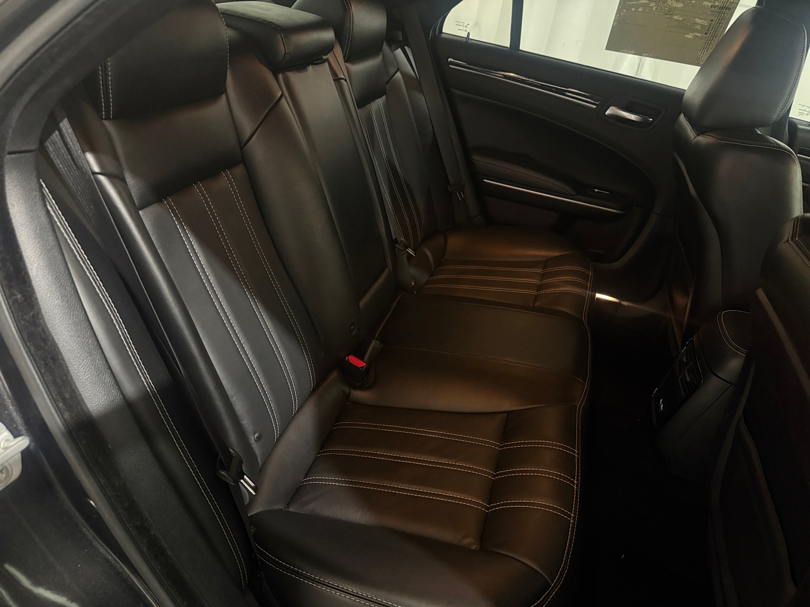 Thumbnail: 2019 Chrysler 300 - 5