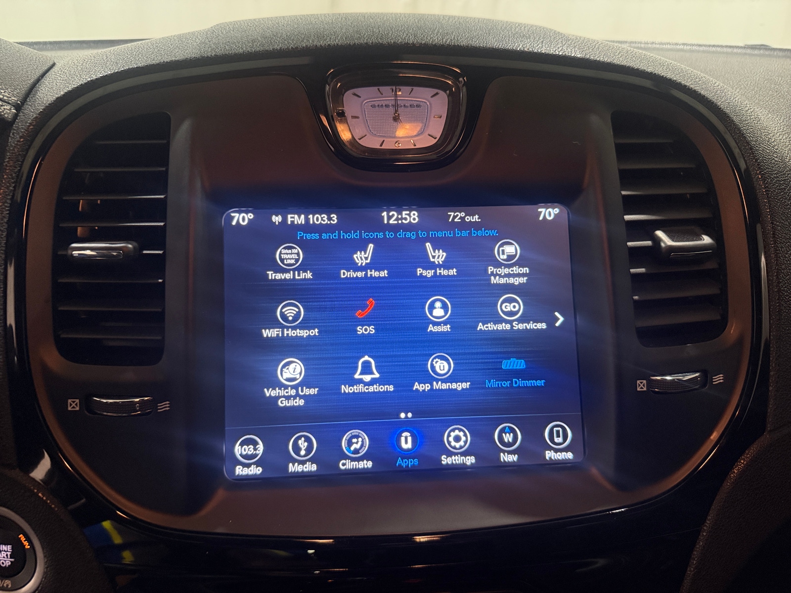 Thumbnail: 2019 Chrysler 300 - 3