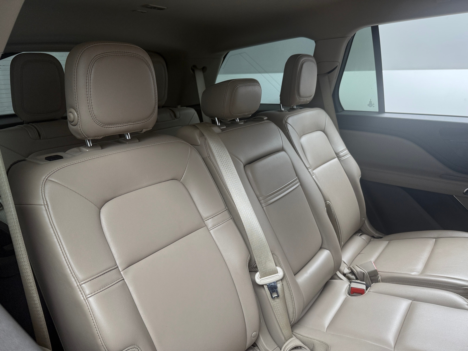 Thumbnail: 2020 Lincoln Aviator - 5