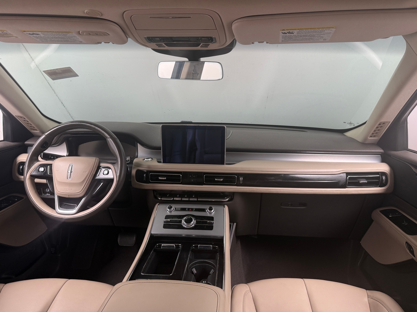 Thumbnail: 2020 Lincoln Aviator - 2