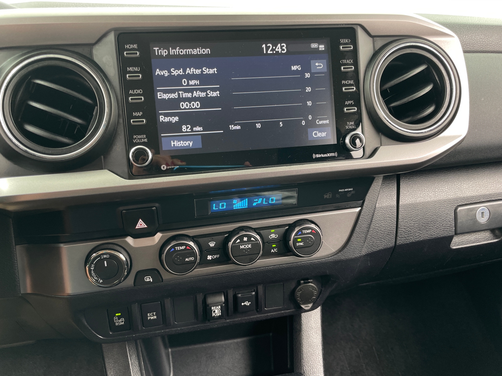 Thumbnail: 2021 Toyota Tacoma - 4