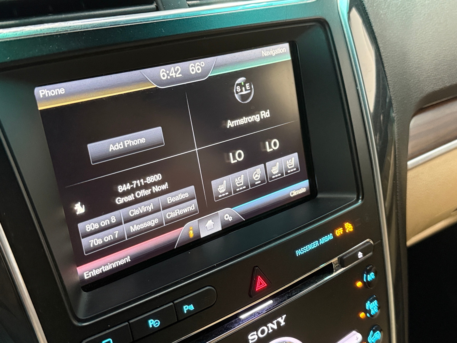 Thumbnail: 2016 Ford Explorer - 3