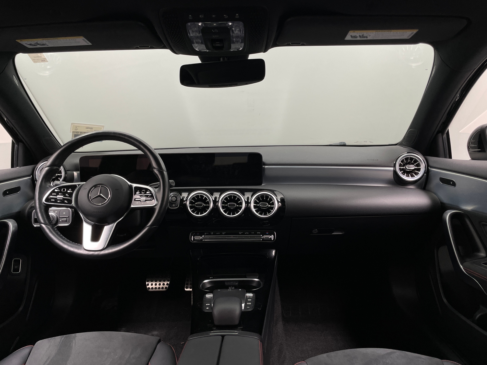 Thumbnail: 2022 Mercedes-Benz A-Class - 2