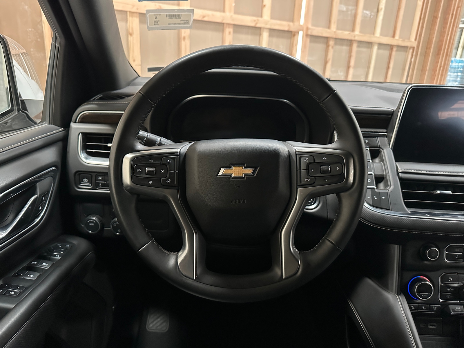 Thumbnail: 2024 Chevrolet Tahoe - 4