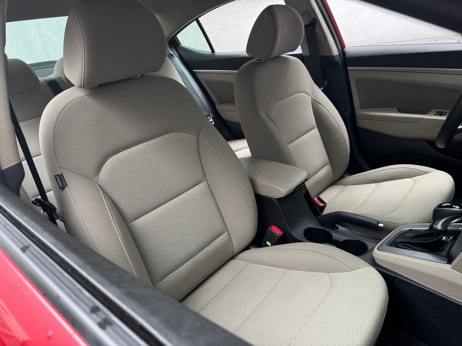 Thumbnail: 2019 Hyundai Elantra - 2
