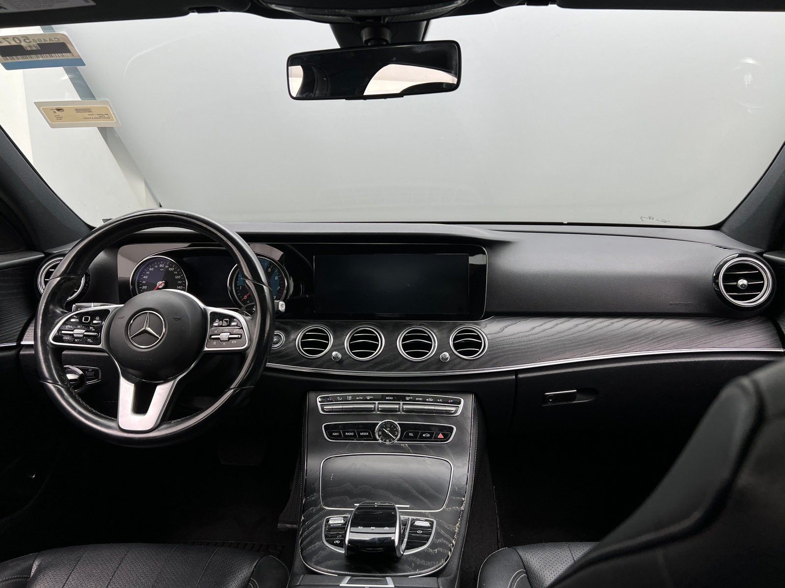 Thumbnail: 2020 Mercedes-Benz E-Class - 2