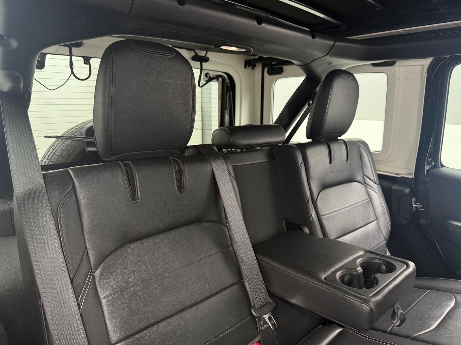 Thumbnail: 2023 Jeep Wrangler - 5