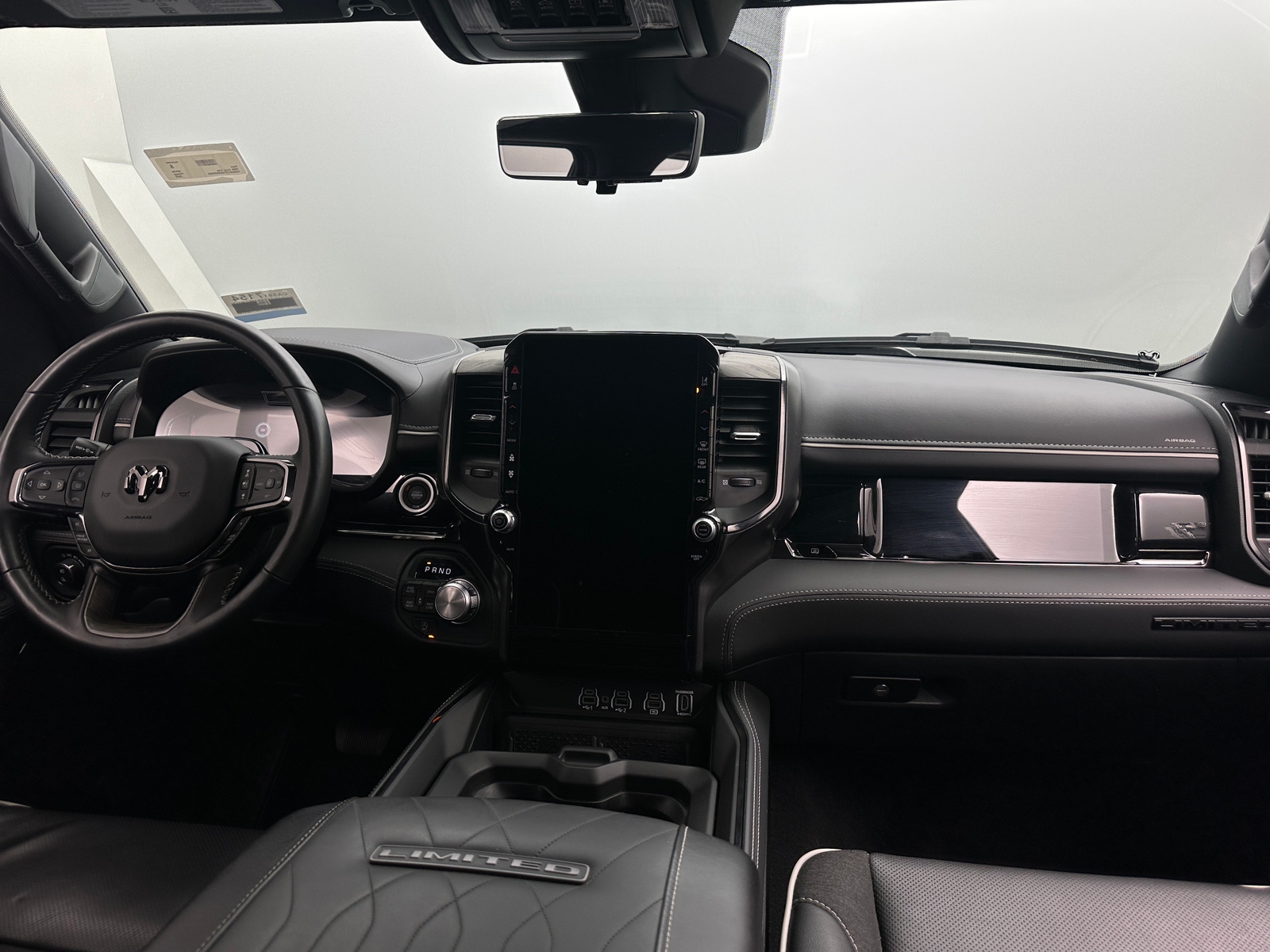Thumbnail: 2025 RAM 1500 - 2
