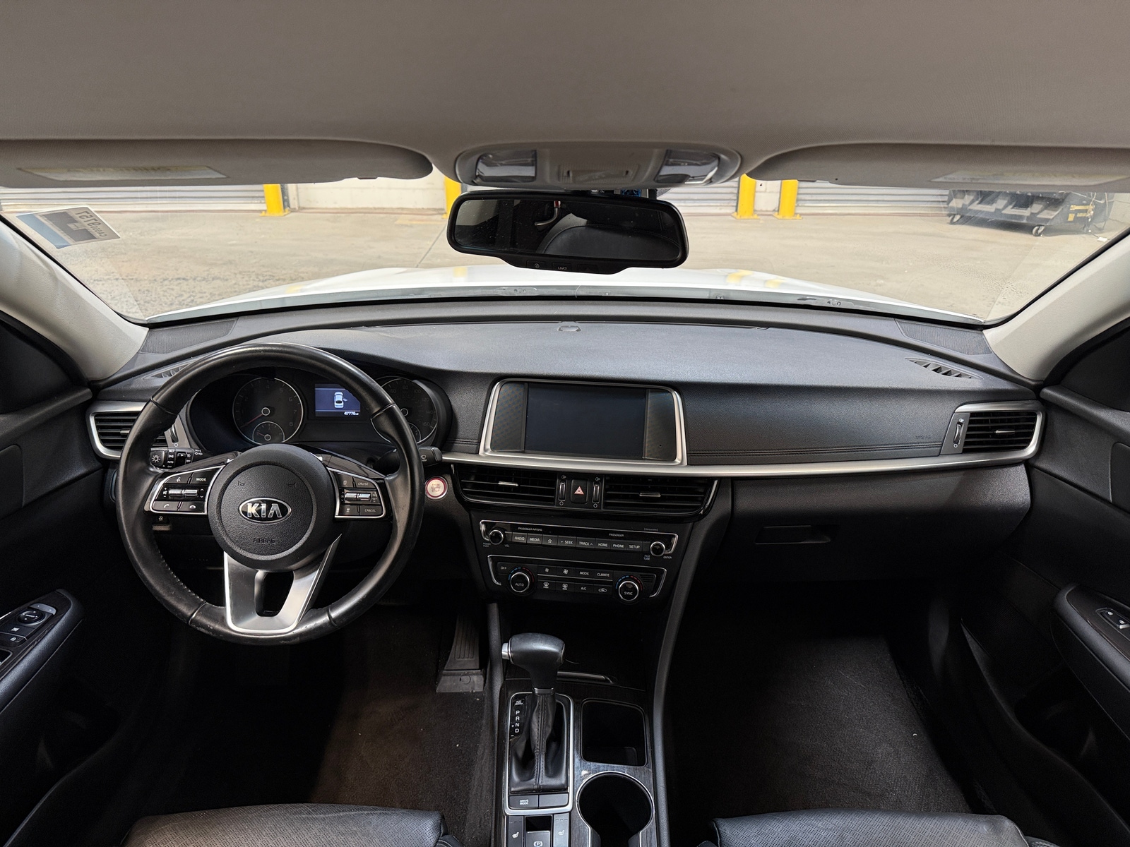 Thumbnail: 2019 Kia Optima - 2