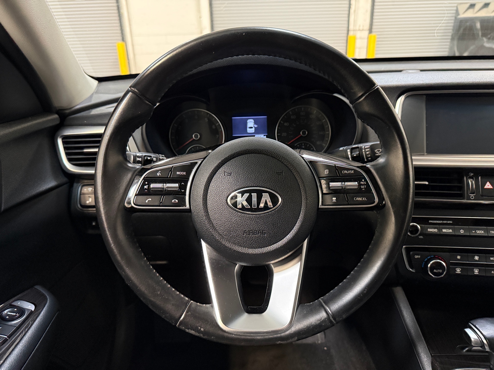 Thumbnail: 2019 Kia Optima - 4