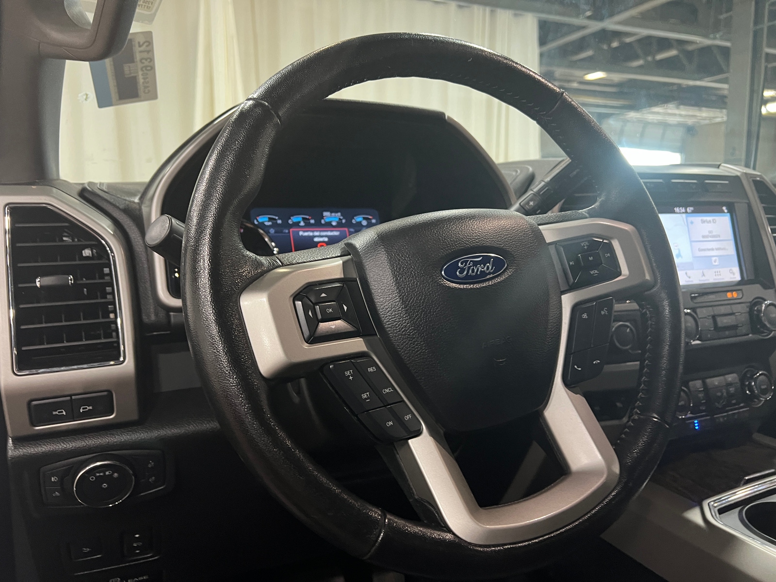 Thumbnail: 2019 Ford Econoline - 4