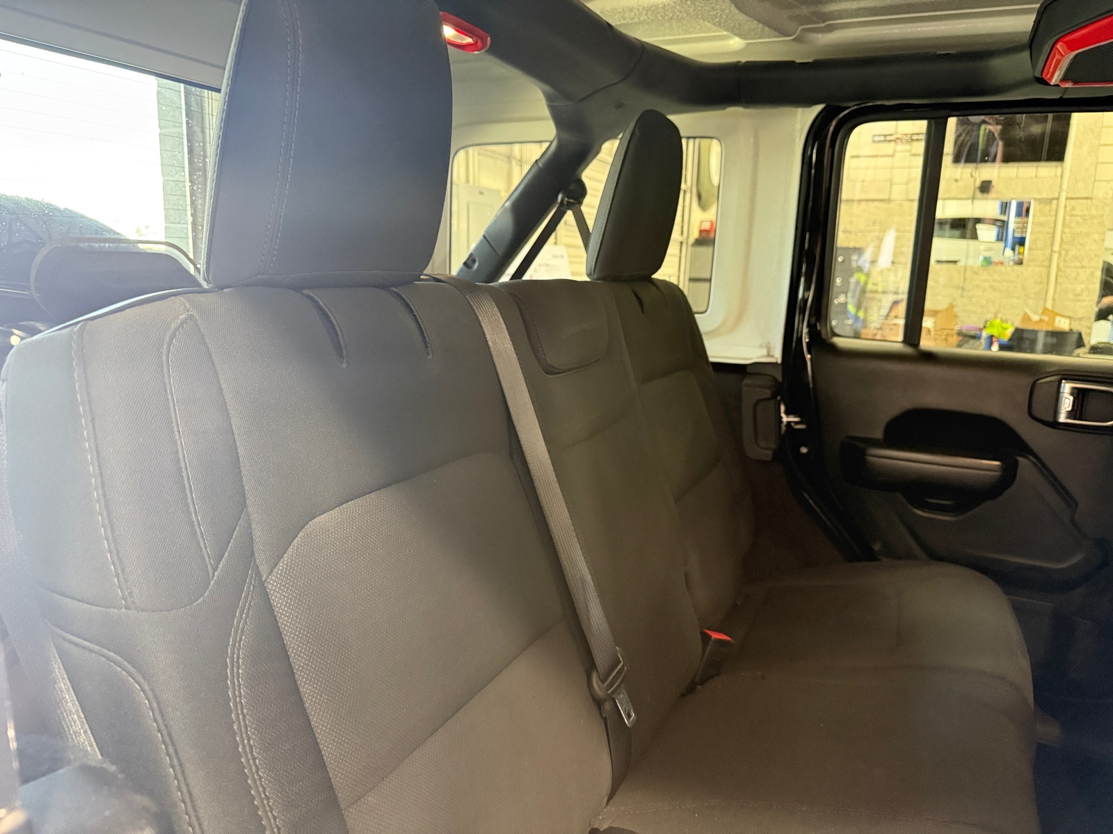 Thumbnail: 2021 Jeep Wrangler - 6