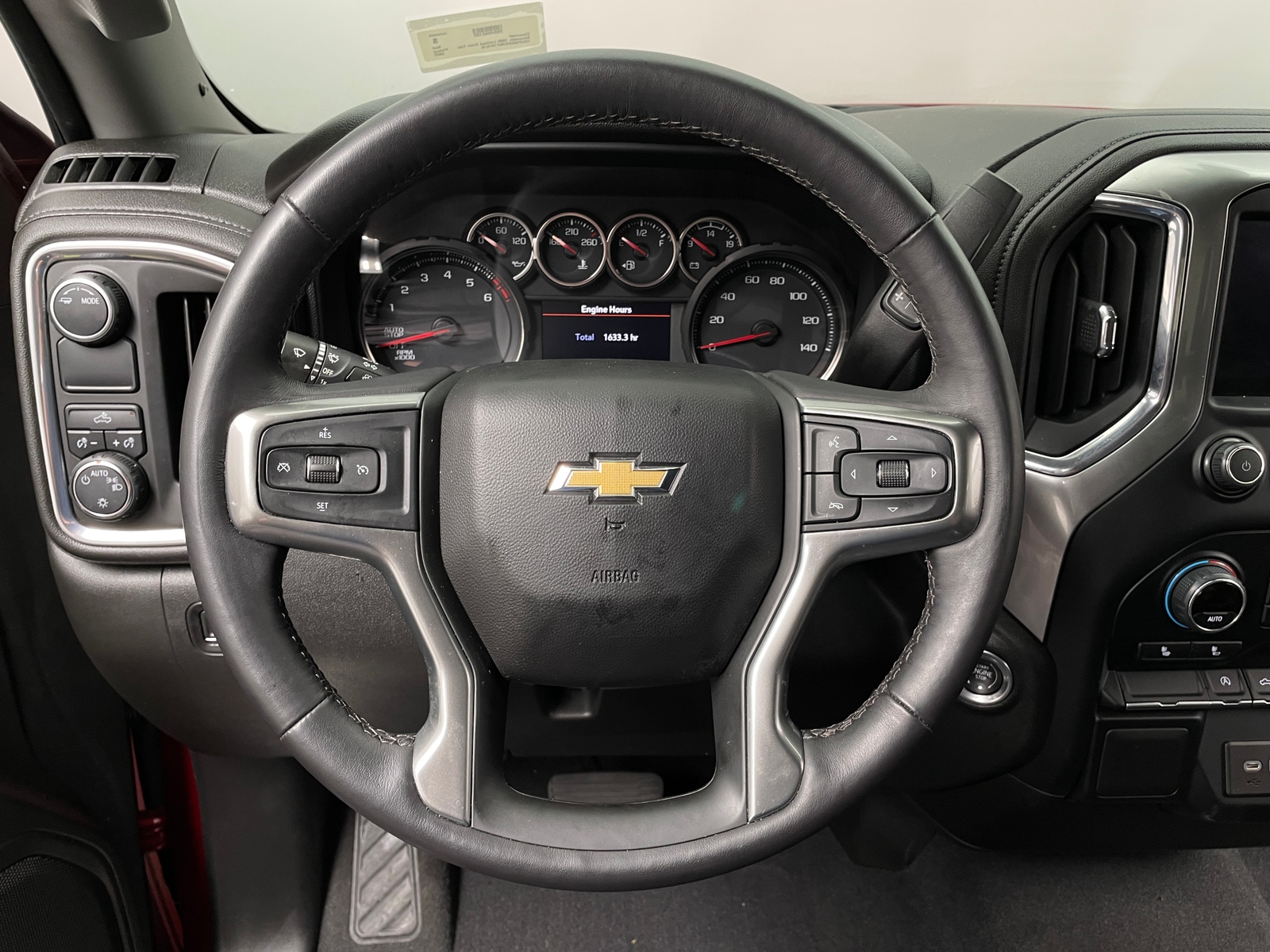 Thumbnail: 2022 Chevrolet Silverado 1500 - 5