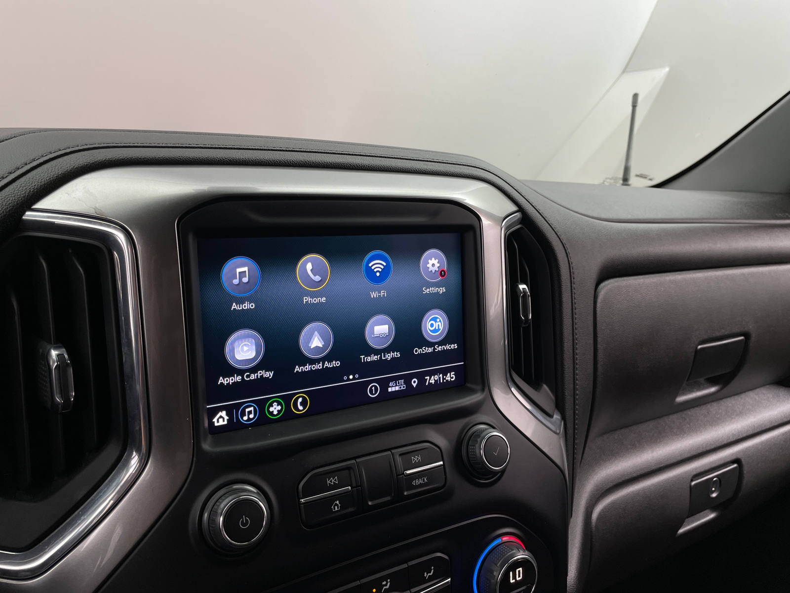 Thumbnail: 2022 Chevrolet Silverado 1500 - 4