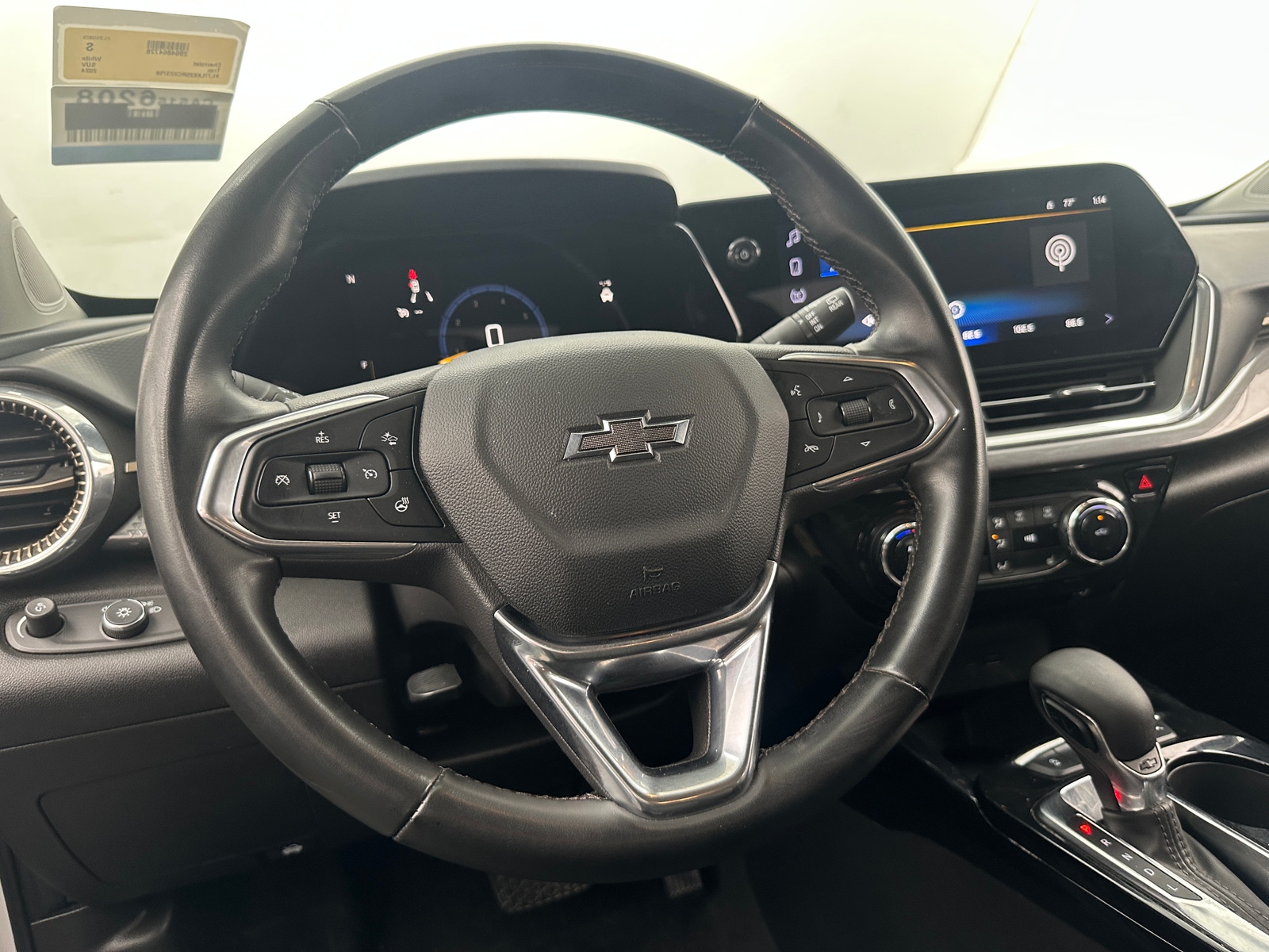 Thumbnail: 2024 Chevrolet Trax - 4