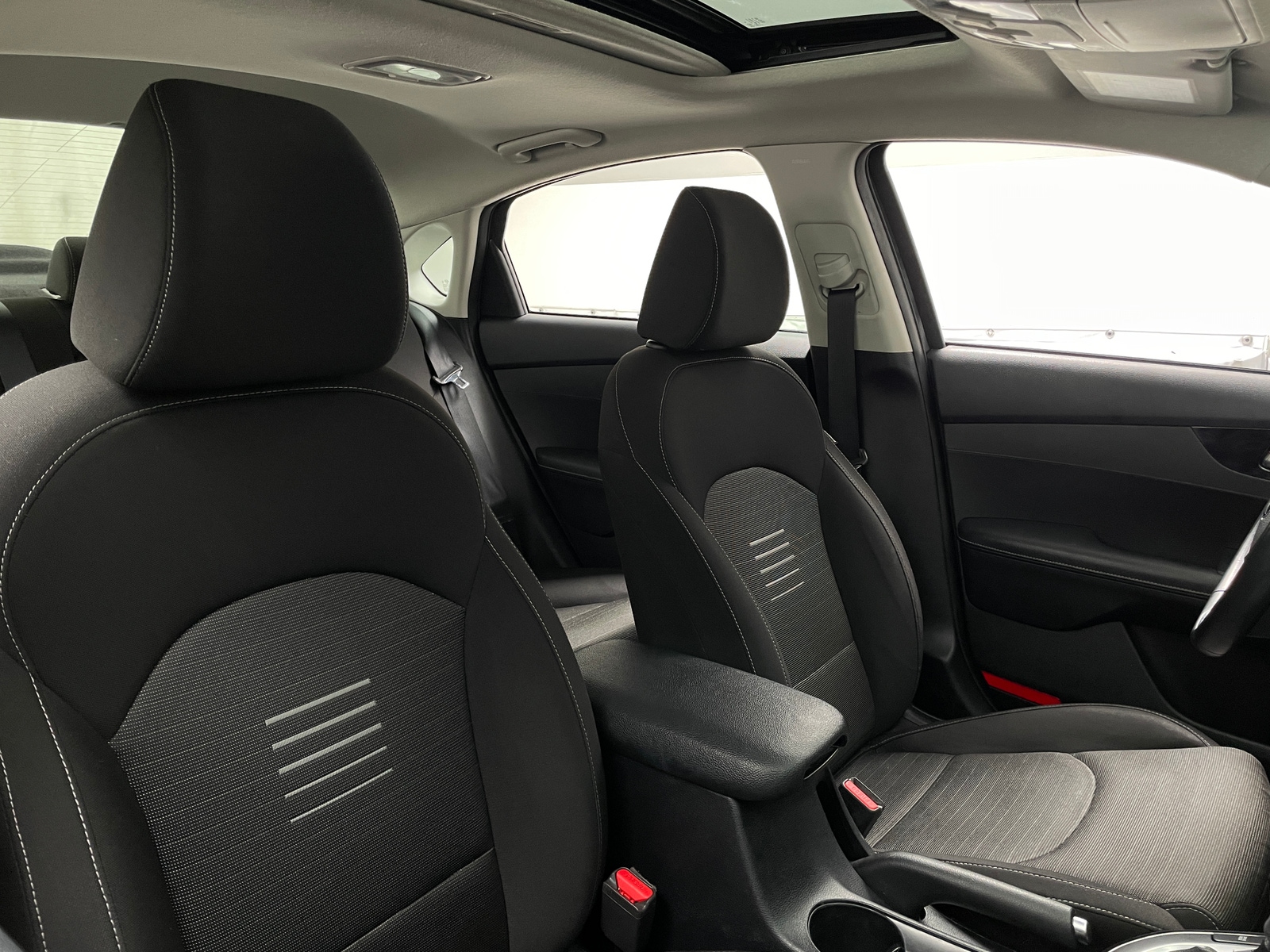 Thumbnail: 2019 Kia Forte - 2
