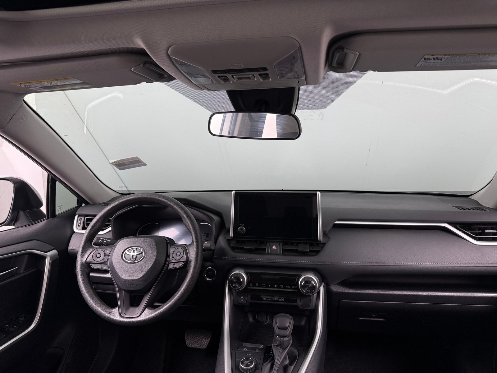 Thumbnail: 2024 Toyota RAV4 - 3