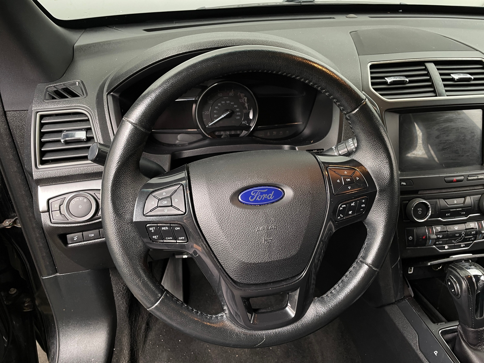 Thumbnail: 2018 Ford Explorer - 5